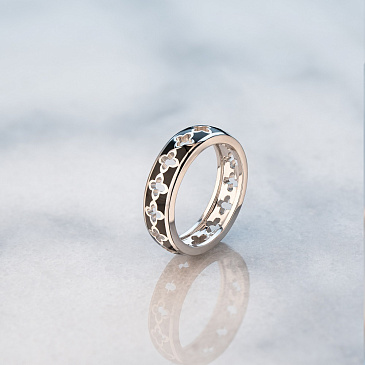 Дизайнерское кольцо из белого золота с эмалью 921521